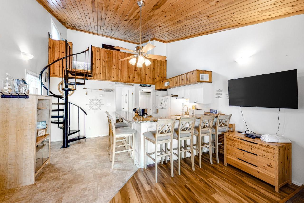 Driftwood Villa - 259 Edisto Beach Bagian luar foto