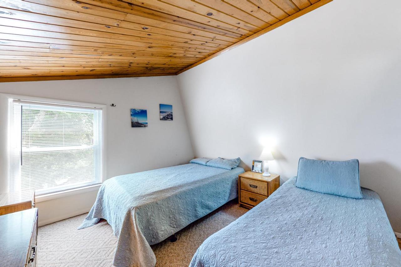 Driftwood Villa - 259 Edisto Beach Bagian luar foto